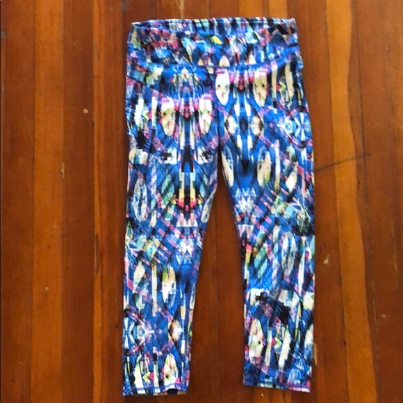 Fabletics leggings - Picture 2 of 3